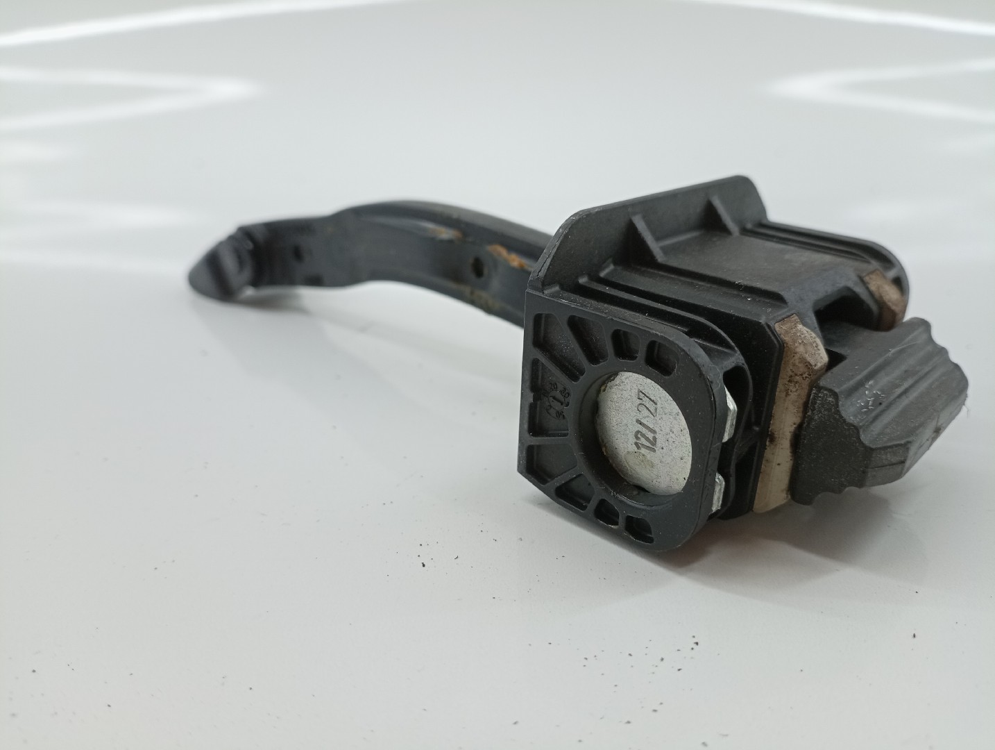 Esticador / Limitador de porta da frente BMW 5 (F10) | 09 - 16 Imagem-1
