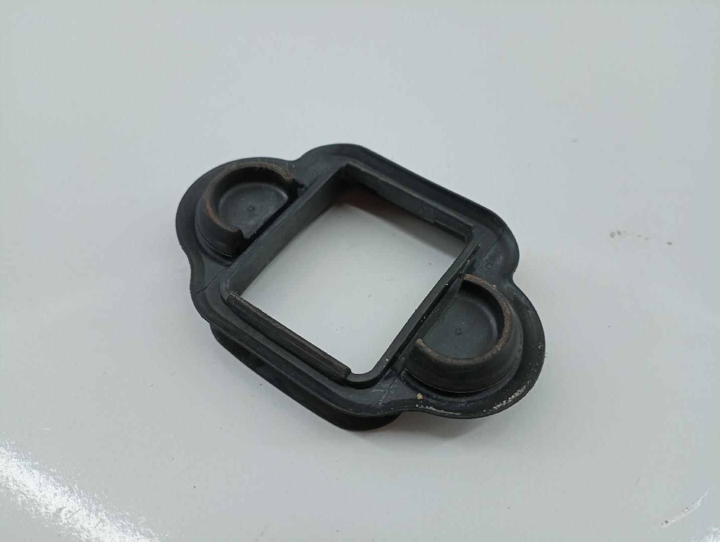 Borracha da porta BMW 5 (F10) | 09 - 16 Imagem-1