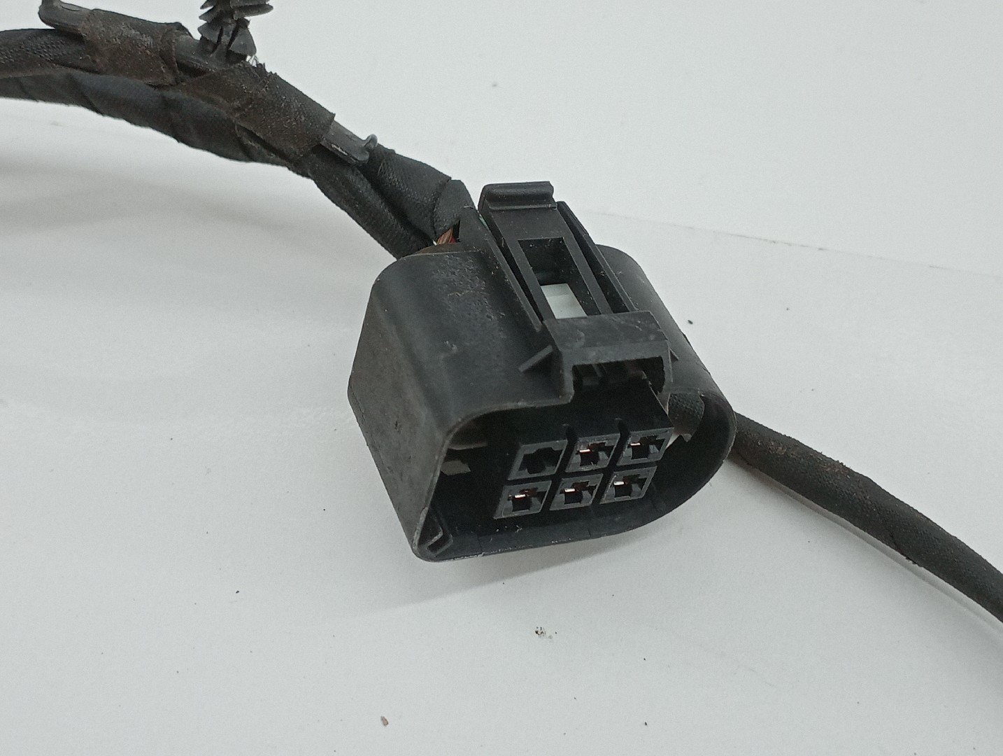 Instalação eléctrica porta trás esquerda BMW 5 (F10) | 09 - 16 Imagem-3