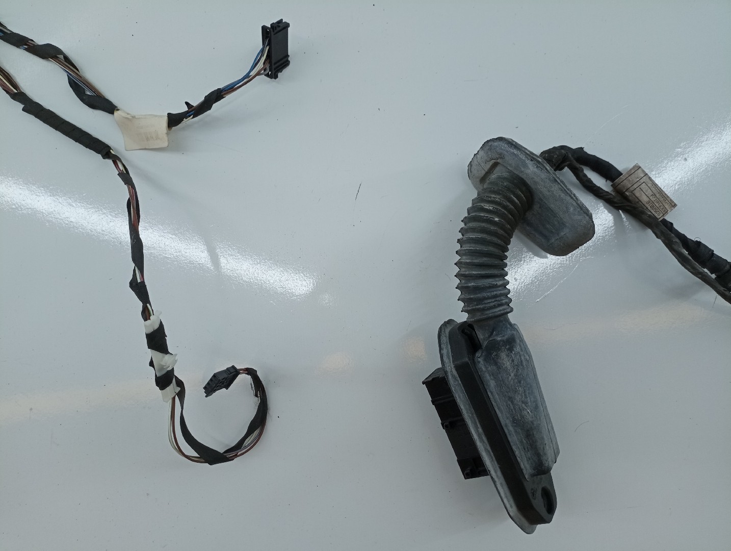 Instalação elétrica de porta BMW 5 (F10) | 09 - 16 Imagem-4