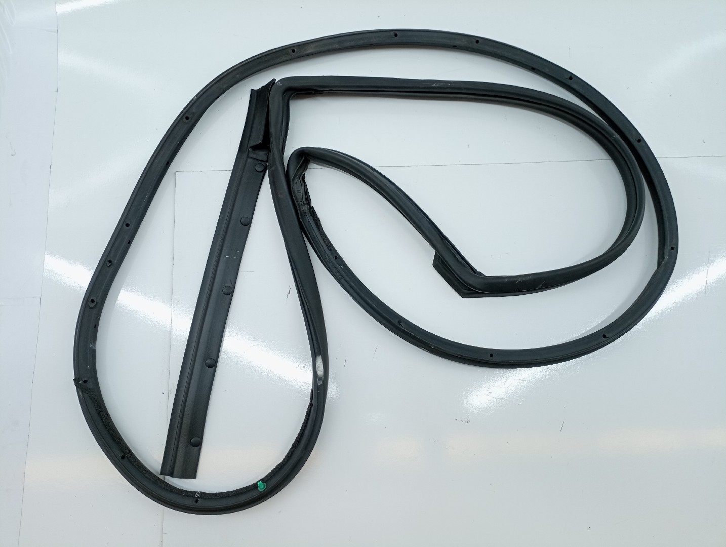 Borracha Da Porta Traseira Direita MAZDA 6 Hatchback (GH) | 07 - 13