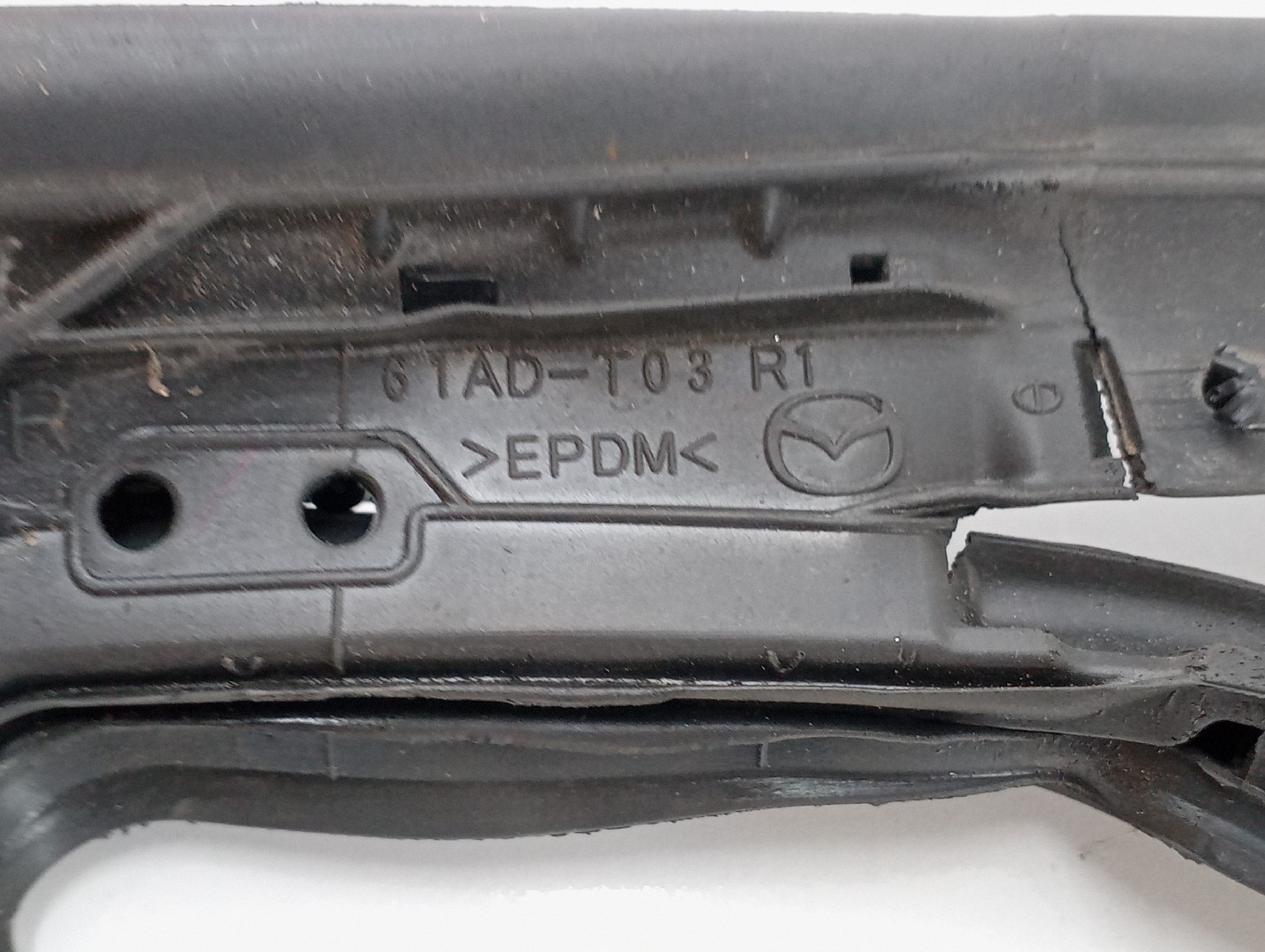 Borracha Da Porta Traseira Direita MAZDA 6 Hatchback (GH) | 07 - 13 Imagem-2