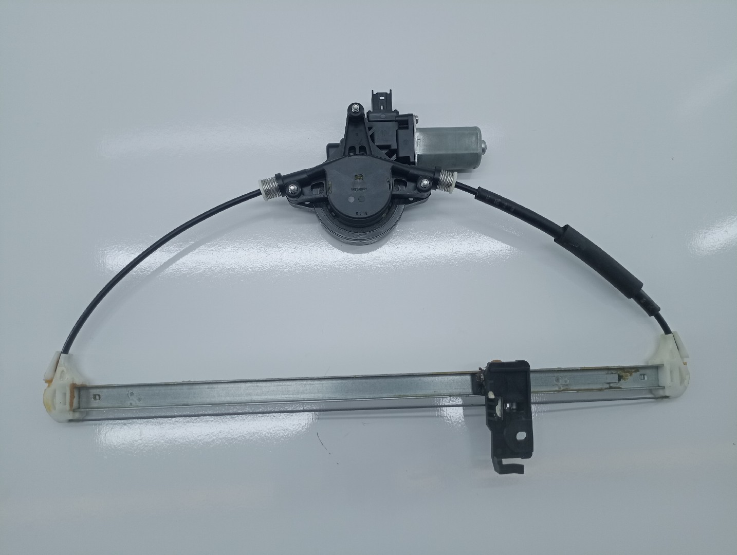 Motor e elevador de vidro trás esquerdo MAZDA DEMIO (DW) | 96 - 03 Imagem-4