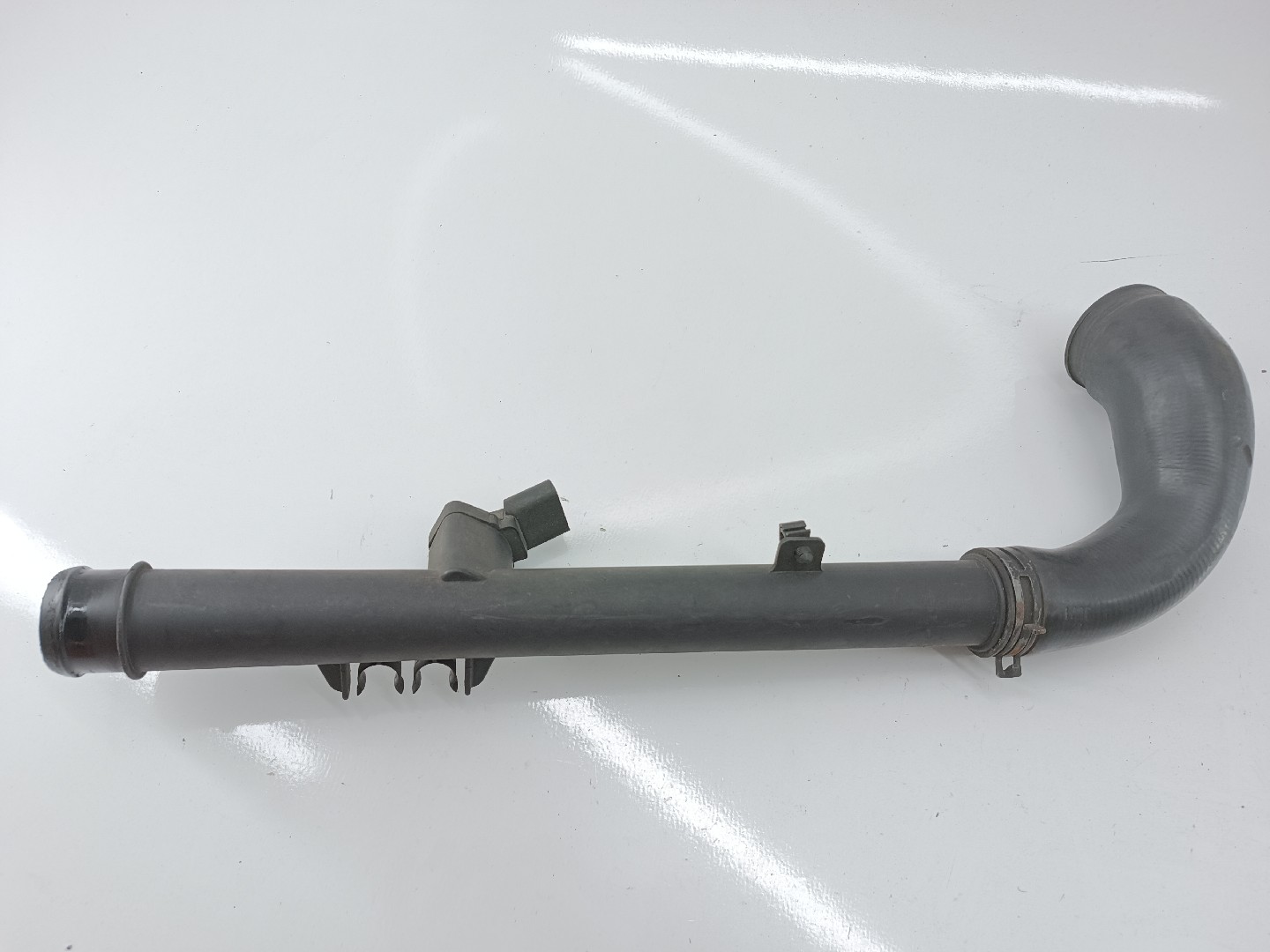 Tubagem do Intercooler SKODA FABIA II (542) | 06 - 14 Imagem-3