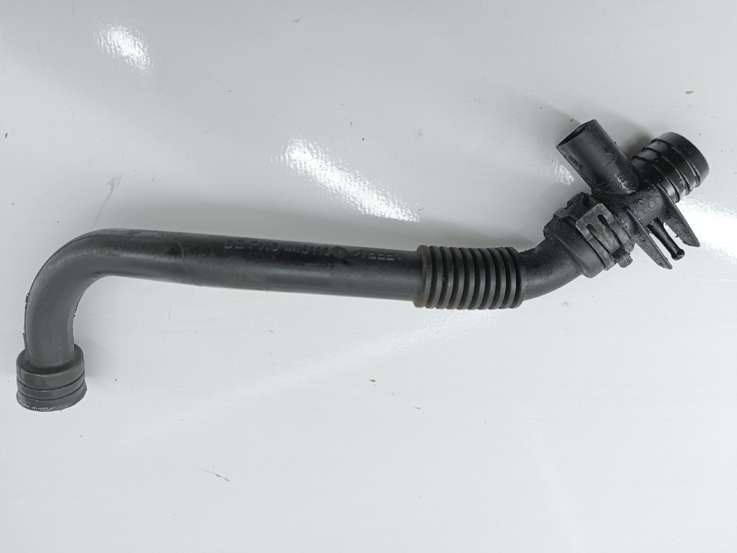 Tubo flexível de respiro VOLKSWAGEN POLO (9N_) | 01 - 14