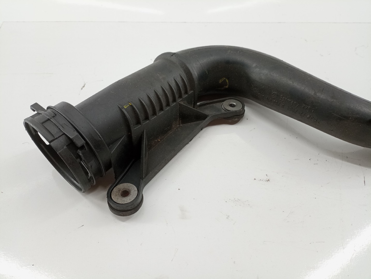 Tubagem do Intercooler VOLKSWAGEN PASSAT Variant (3C5) | 05 - 11 Imagem-1