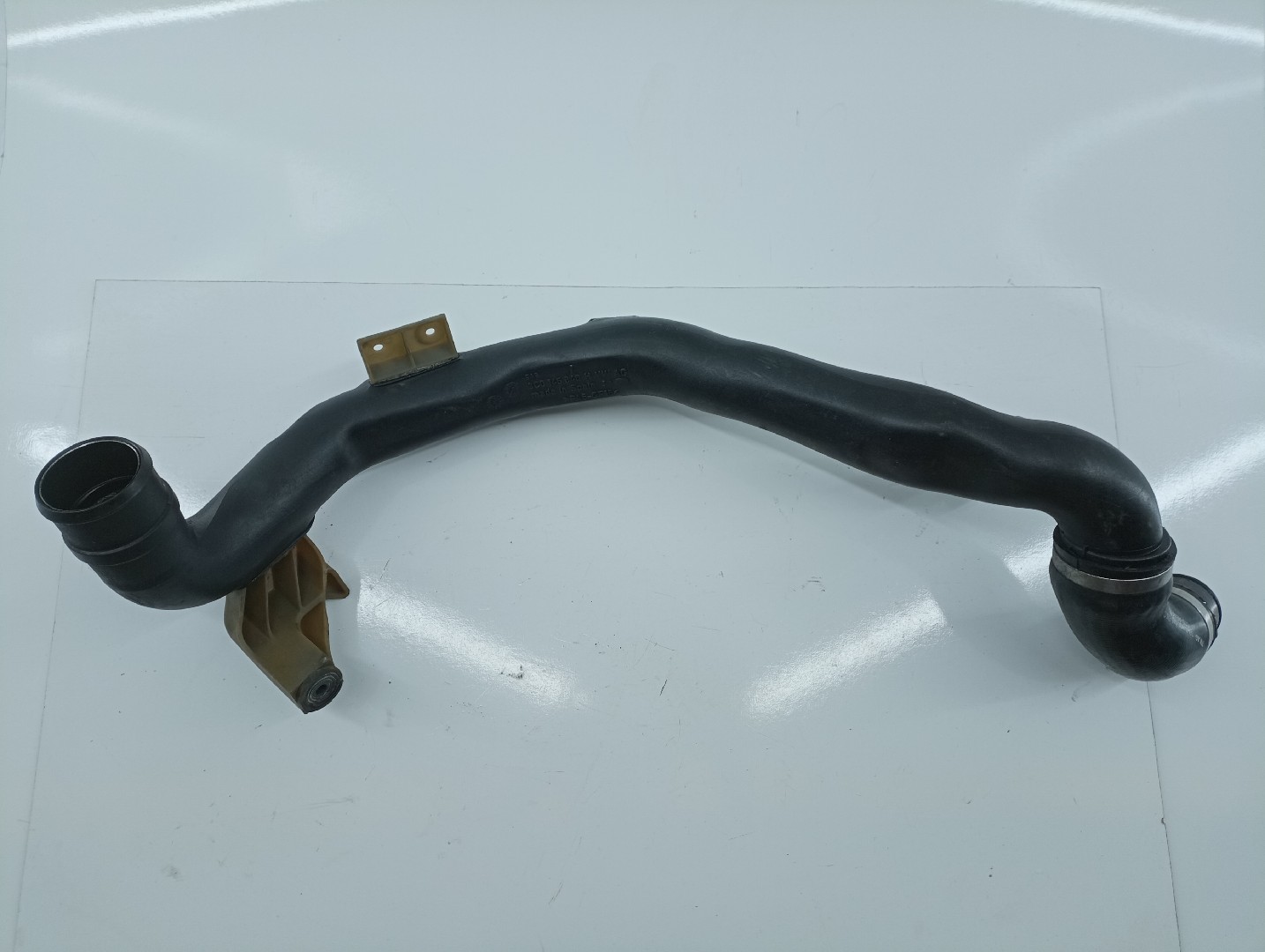 Tubagem do Intercooler VOLKSWAGEN CADDY IV Combi (SAB, SAJ) | 15 -  Imagem-1