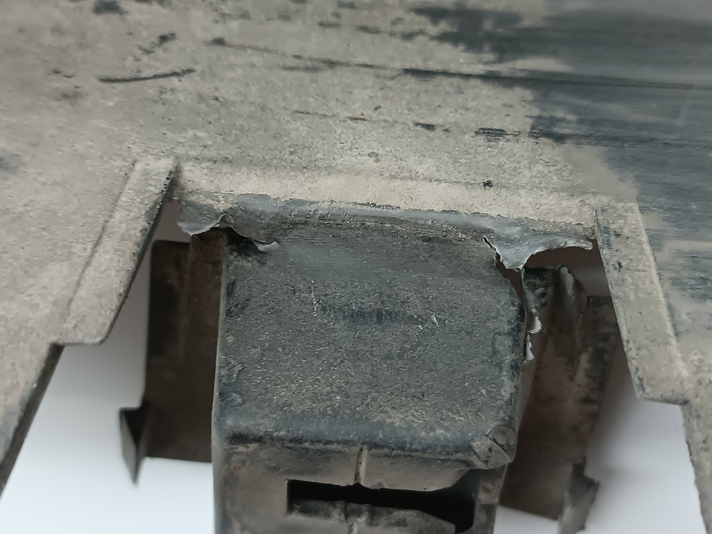 Embaladeira Plástica Esquerdo MAZDA 6 Hatchback (GH) | 07 - 13 Imagem-4