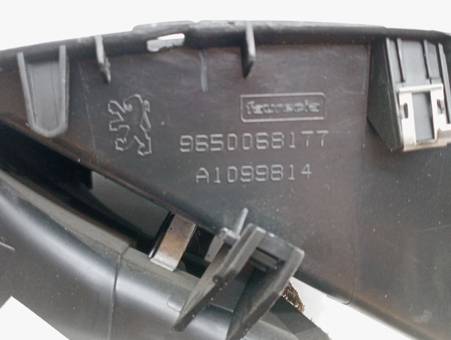 Difusor de ar PEUGEOT 207 (WA_, WC_) | 06 - 15 Imagem-4