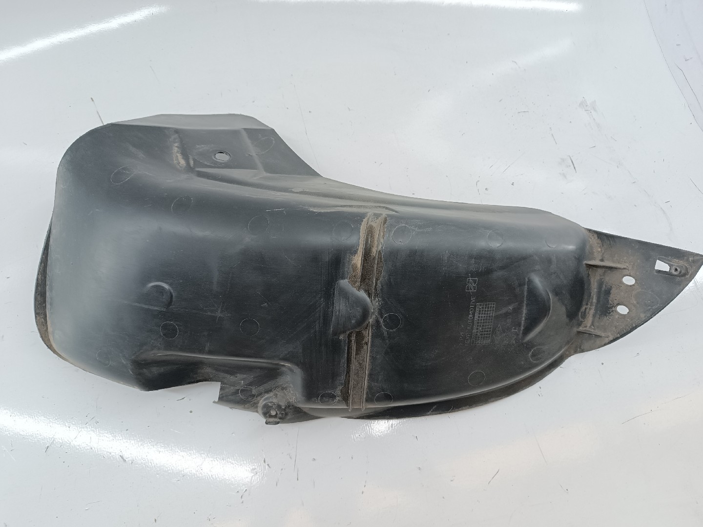 Cava de Roda Traseira Esquerda RENAULT CLIO II Caixa (SB0/1/2_) | 98 -  Imagem-2