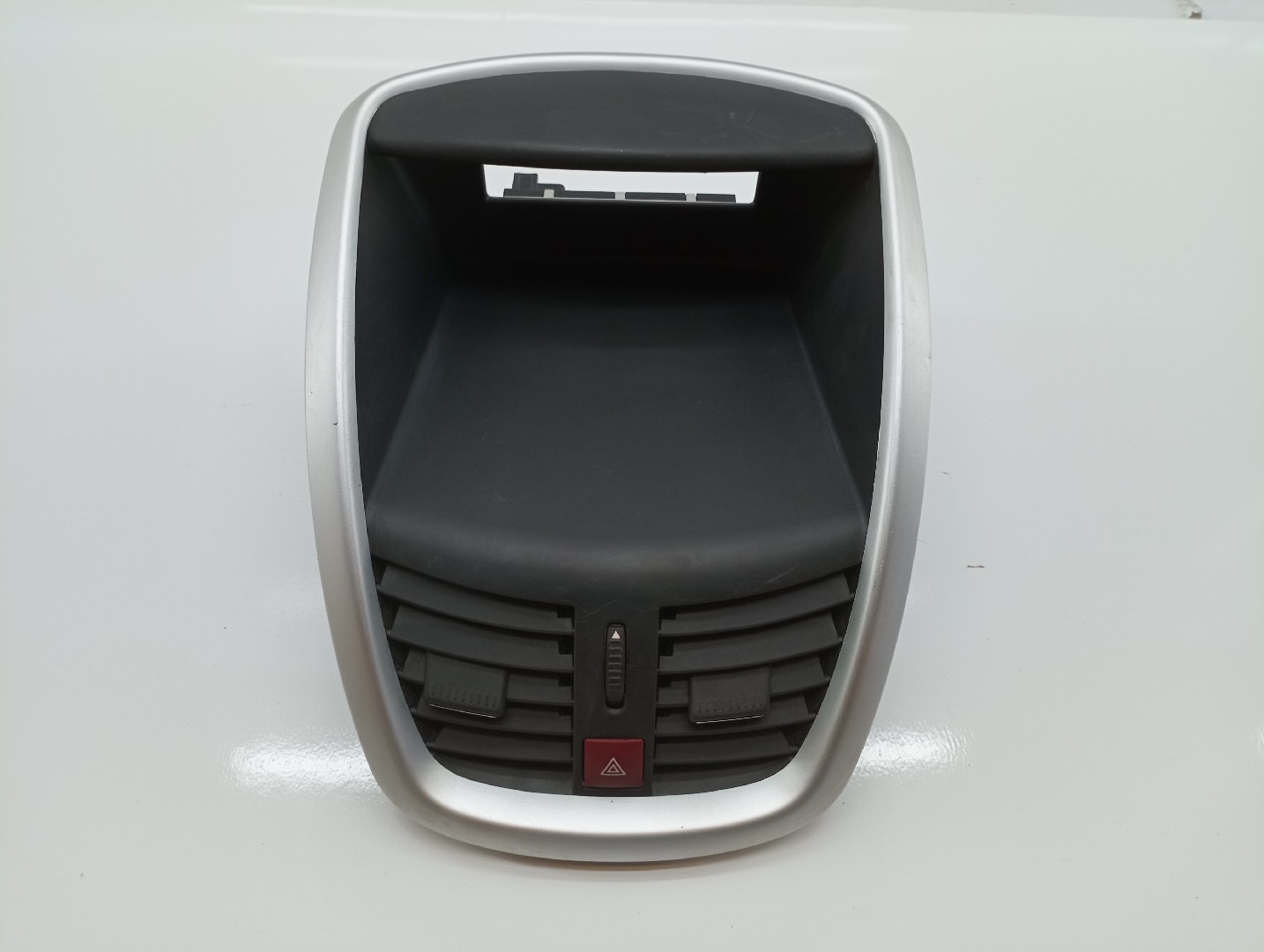 Difusor de ar central PEUGEOT 207 (WA_, WC_) | 06 - 15 Imagem-6