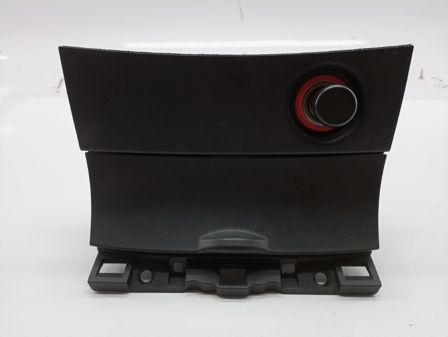 Cinzeiro MAZDA 3 (BK) | 03 - 09