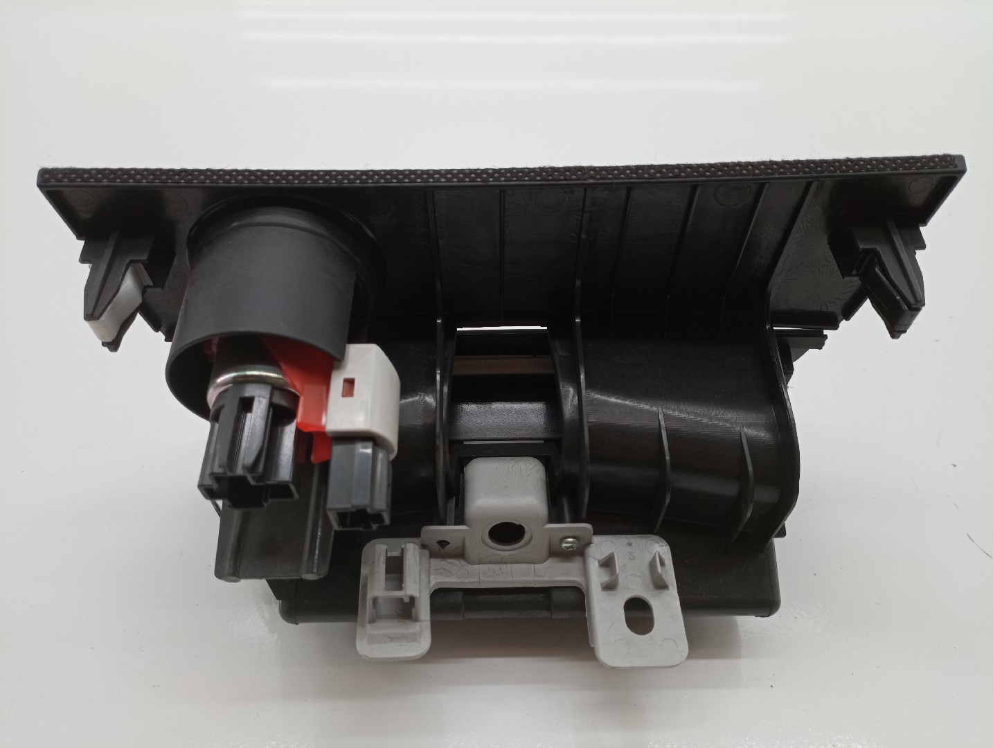 Cinzeiro MAZDA 3 (BK) | 03 - 09 Imagem-4