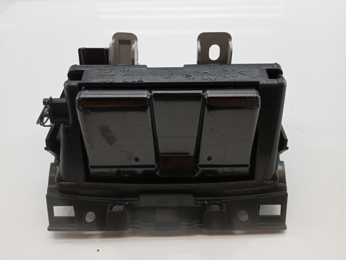 Cinzeiro MAZDA 3 (BK) | 03 - 09 Imagem-5