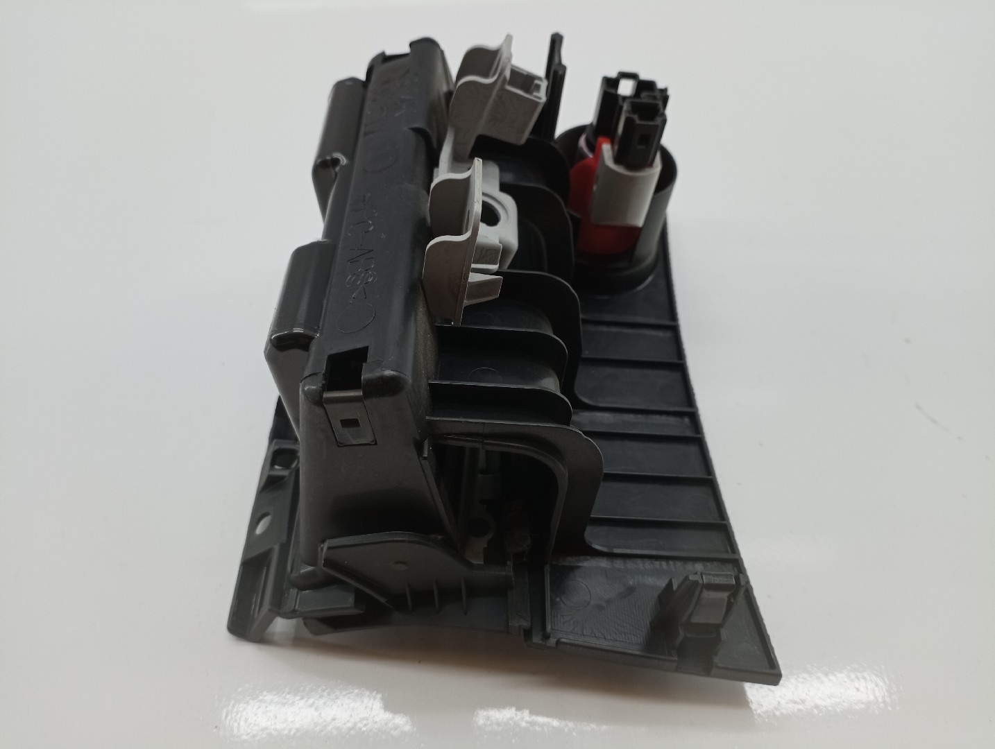 Cinzeiro MAZDA 3 (BK) | 03 - 09 Imagem-8