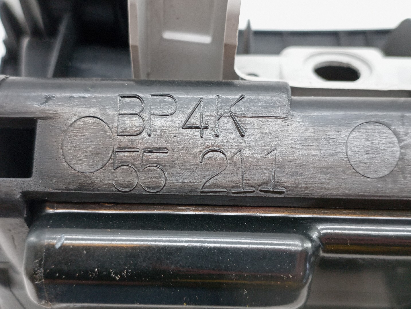 Cinzeiro MAZDA 3 (BK) | 03 - 09 Imagem-6