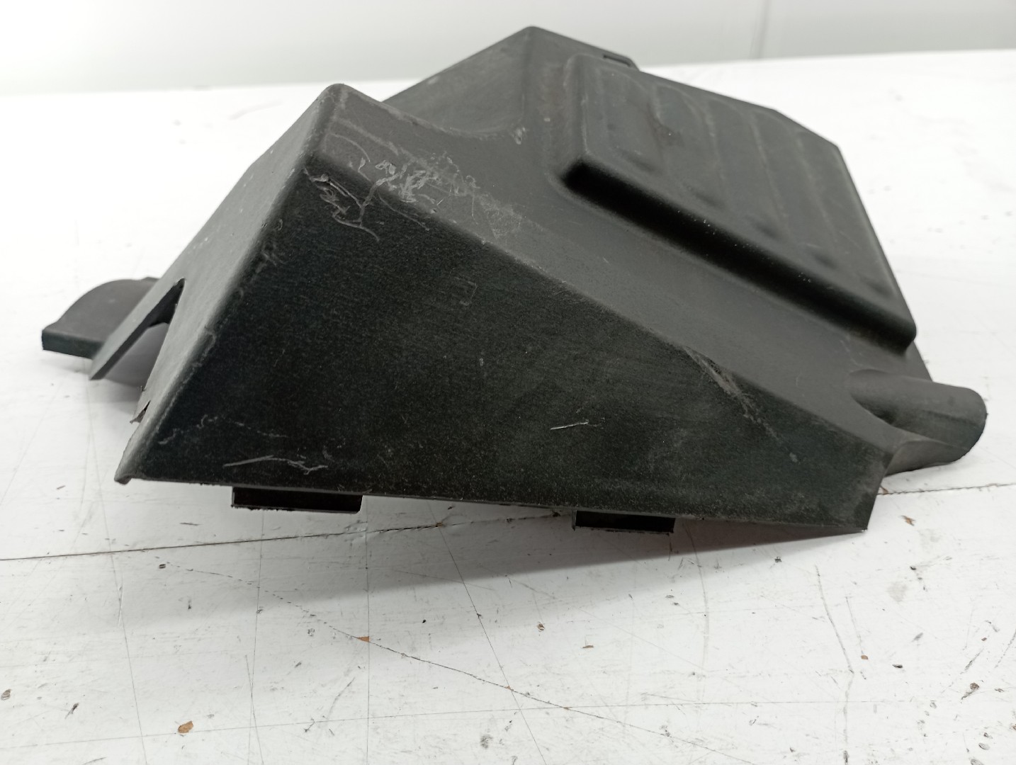 Tampa de caixa de fusiveis RENAULT CLIO II Caixa (SB0/1/2_) | 98 -  Imagem-4