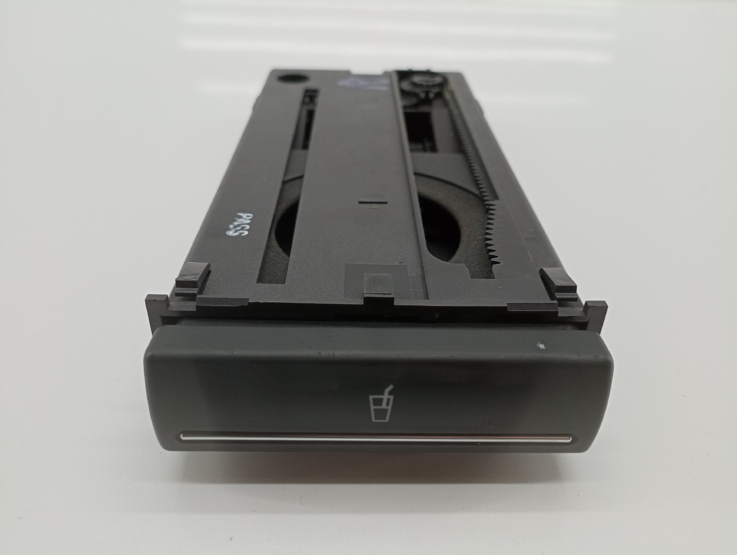 Porta copos AUDI A3 (8P1) | 03 - 13 Imagem-0