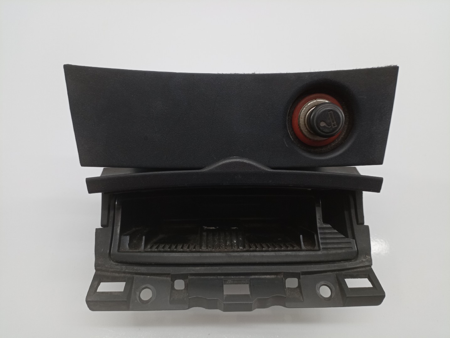 Cinzeiro MAZDA 3 (BK) | 03 - 09 Imagem-6