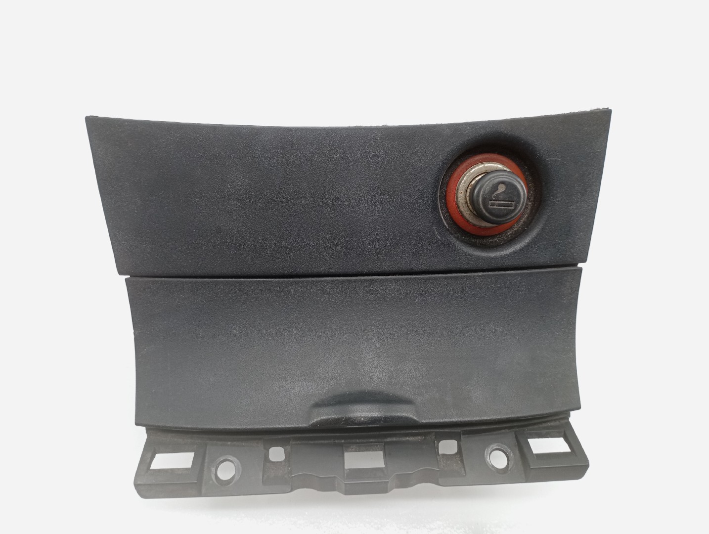 Cinzeiro MAZDA 3 (BK) | 03 - 09 Imagem-7