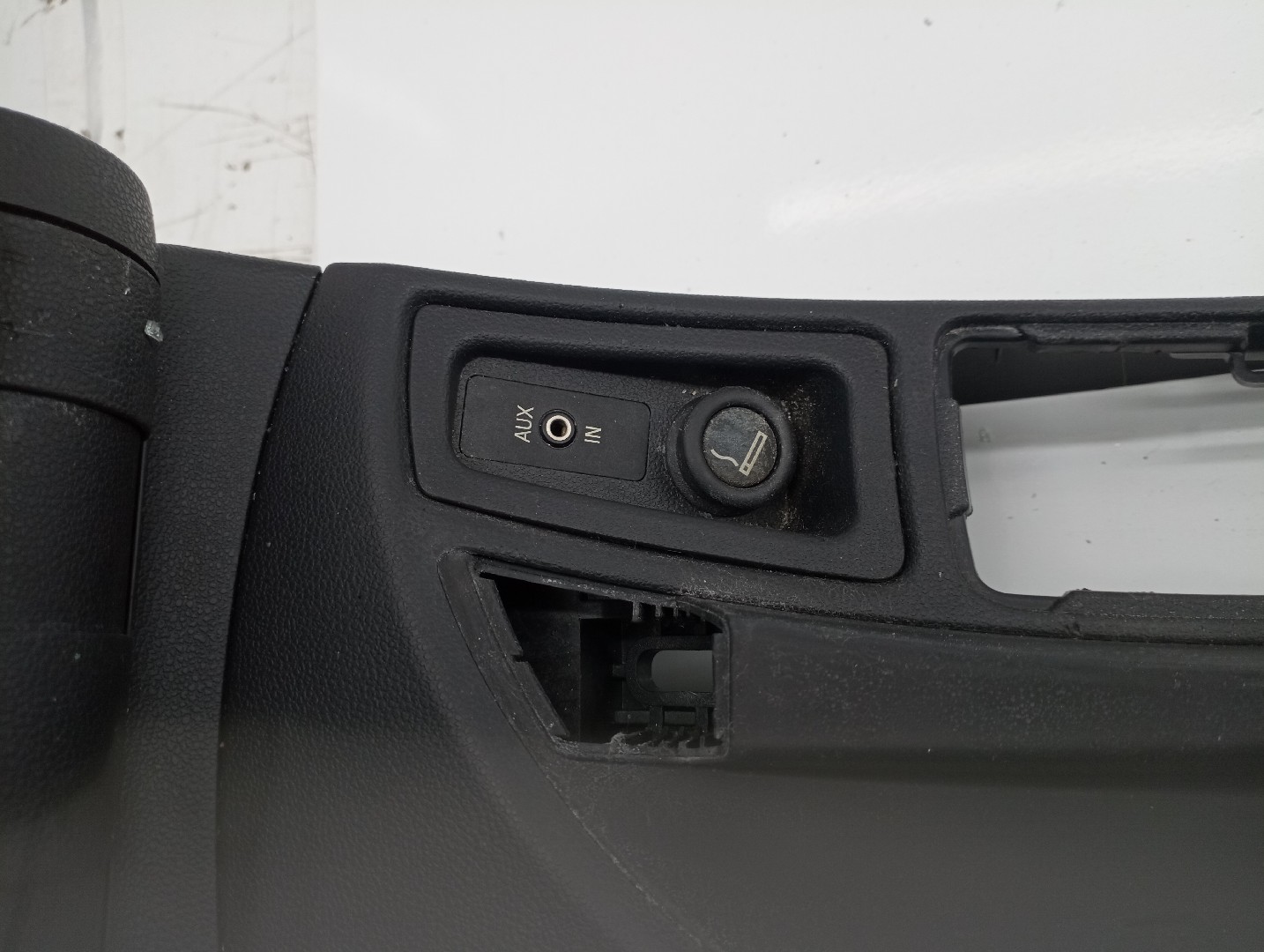 Consola Central BMW 1 (E87) | 03 - 13 Imagem-11