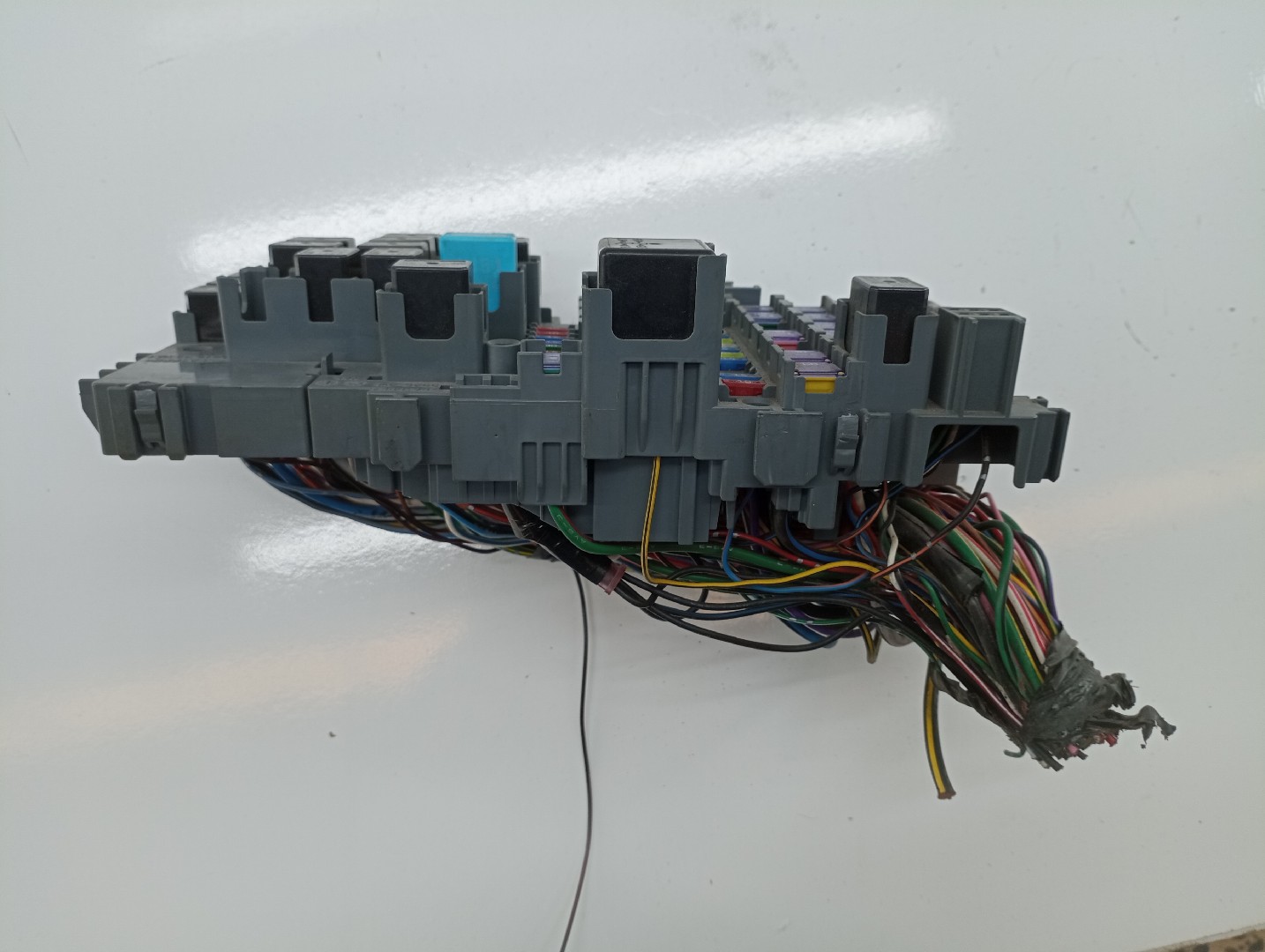 Caixa de fusíveis e relés MAZDA 6 Hatchback (GH) | 07 - 13 Imagem-4