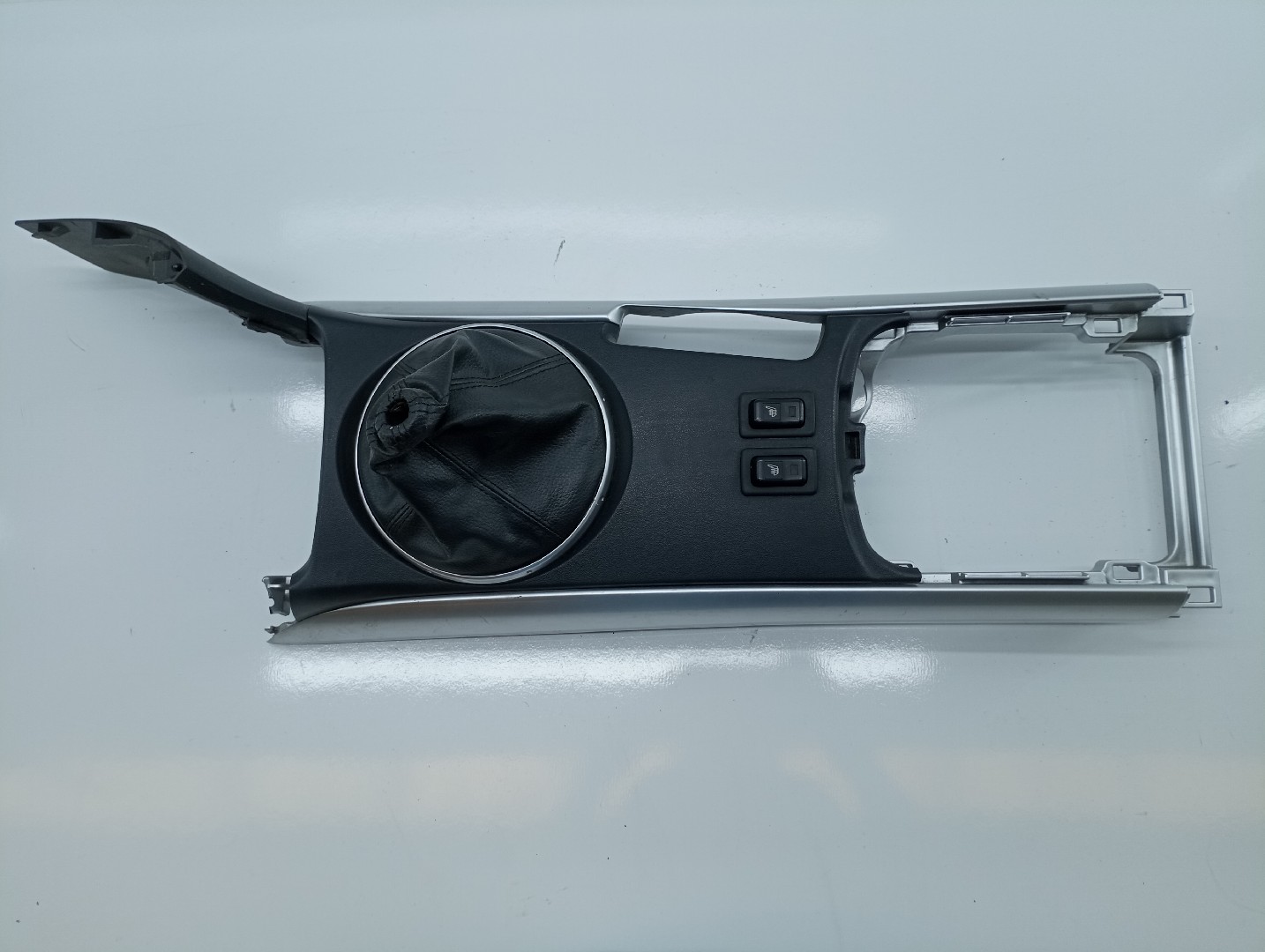 Moldura de consola central MAZDA RX-8 (SE, FE) | 03 - 12