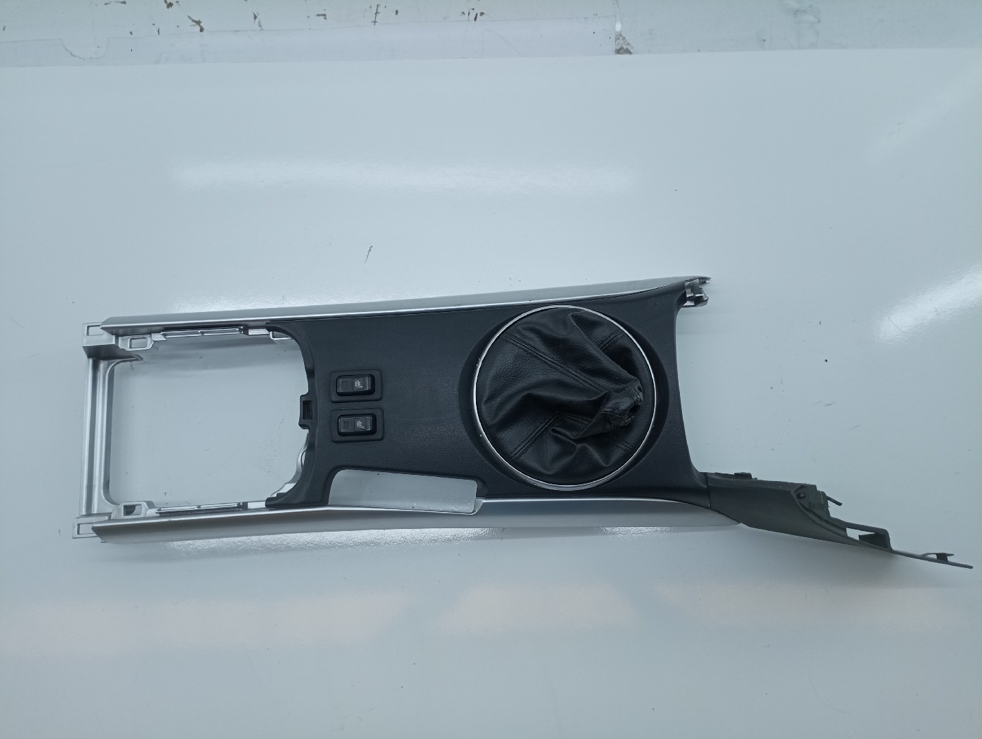 Moldura de consola central MAZDA RX-8 (SE, FE) | 03 - 12 Imagem-11