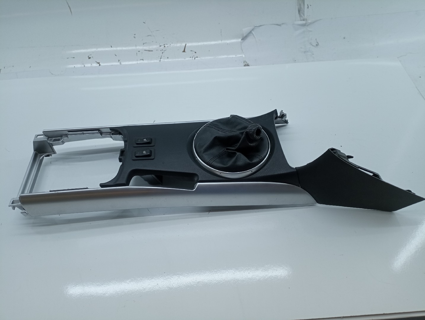 Moldura de consola central MAZDA RX-8 (SE, FE) | 03 - 12 Imagem-9