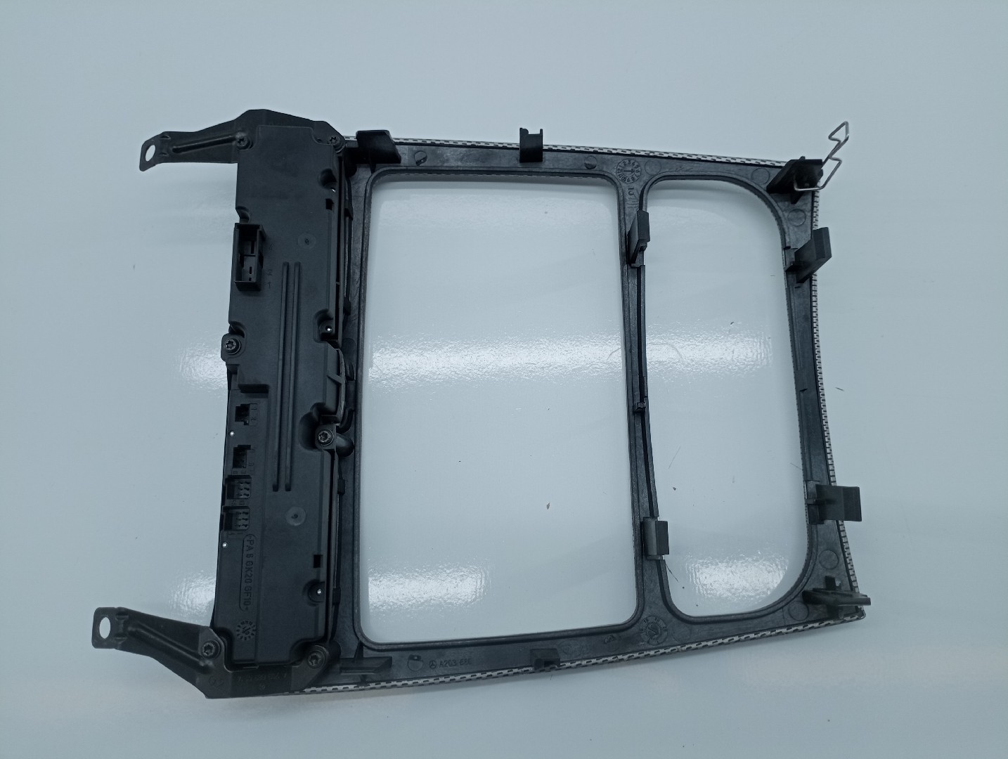 Moldura de consola central MERCEDES-BENZ C-CLASS Coupe Sport (CL203) | 01 - 11 Imagem-5