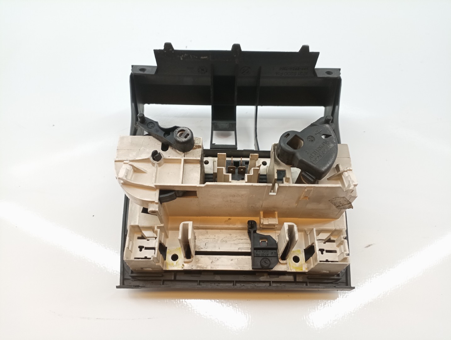 Moldura de consola central OPEL CORSA B (S93) | 93 - 02 Imagem-3