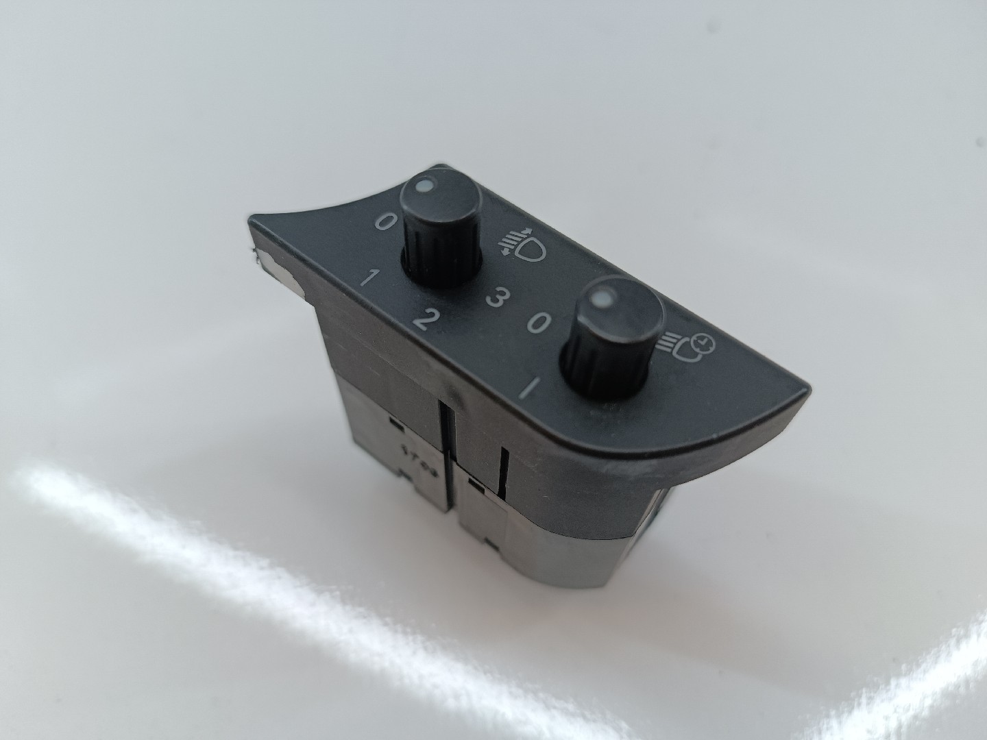 Regulador de luzes AUDI A4 Avant (8ED, B7) | 04 - 08 Imagem-1