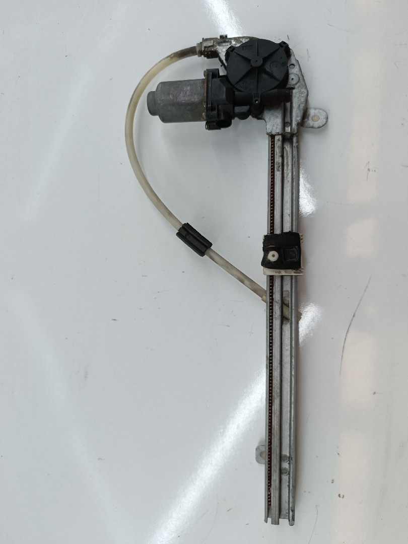 Motor e elevador de vidro trás direito RENAULT LAGUNA II Grandtour (KG0/1_) | 01 - 07
