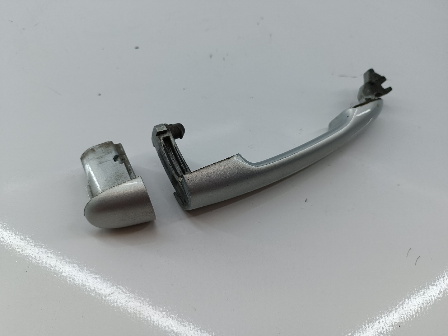 Puxador exterior traseiro direito RENAULT LAGUNA II Grandtour (KG0/1_) | 01 - 07
