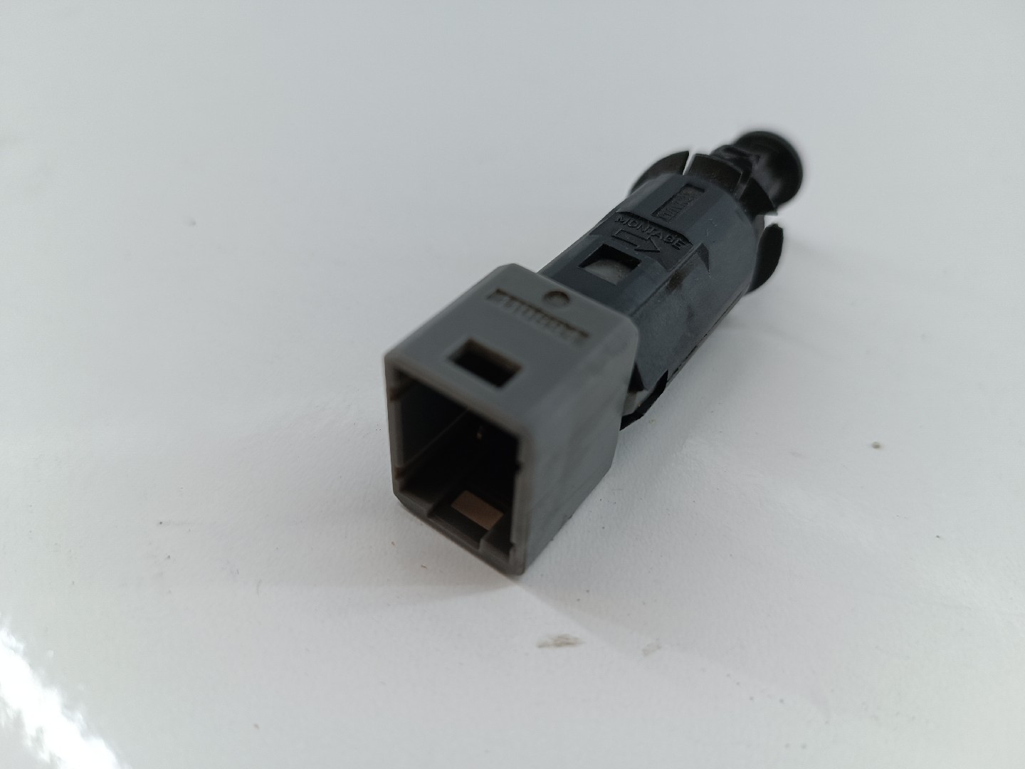 Sensor do pedal de travão RENAULT LAGUNA II Grandtour (KG0/1_) | 01 - 07