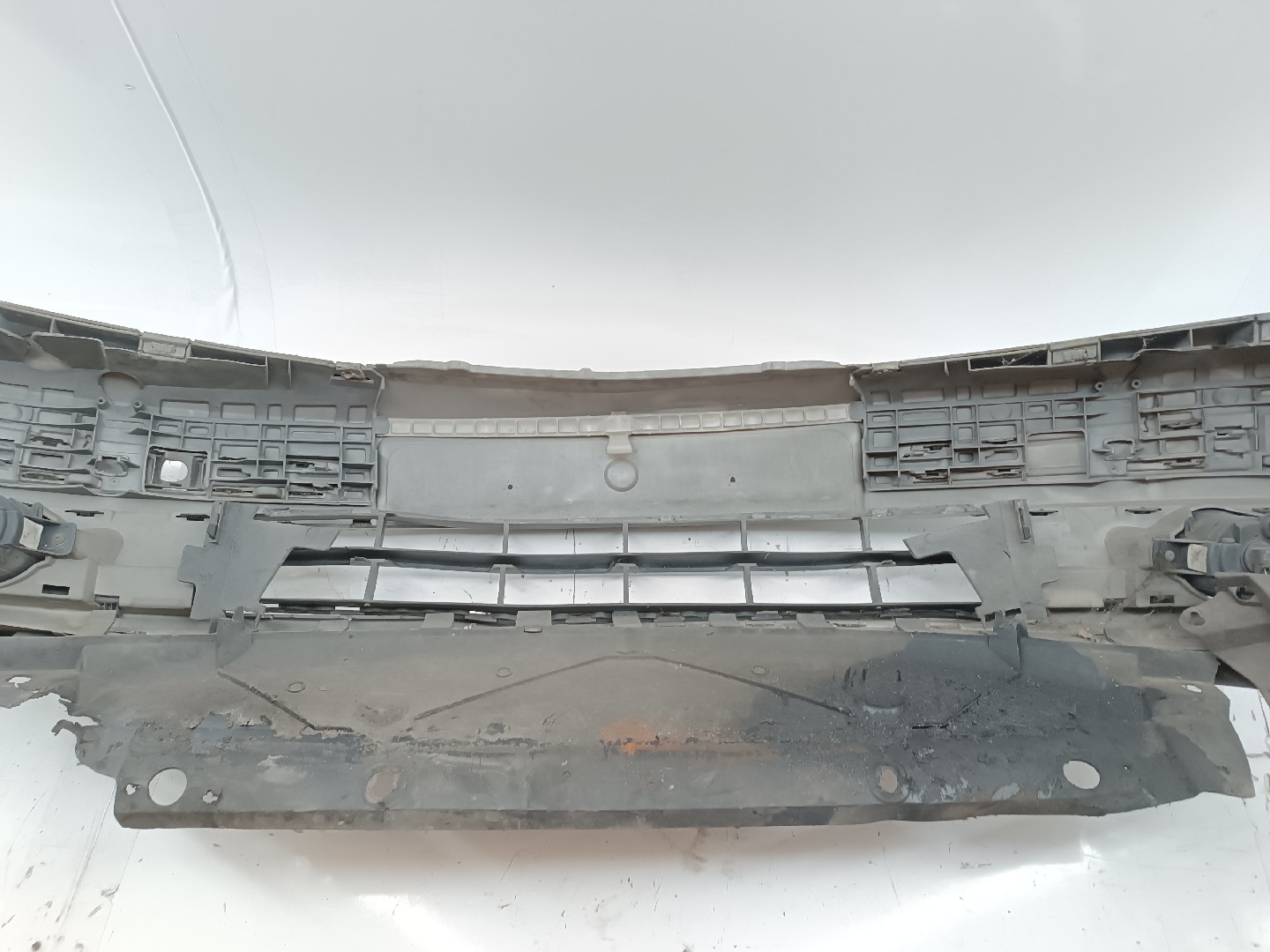Paragolpes Delantero RENAULT LAGUNA II (BG0/1_) | 01 - 07 Imagem-2