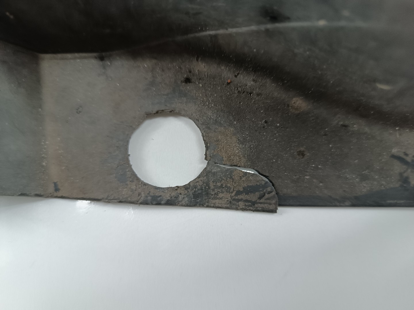 Acabamento de cava de roda RENAULT LAGUNA II (BG0/1_) | 01 - 07 Imagem-2