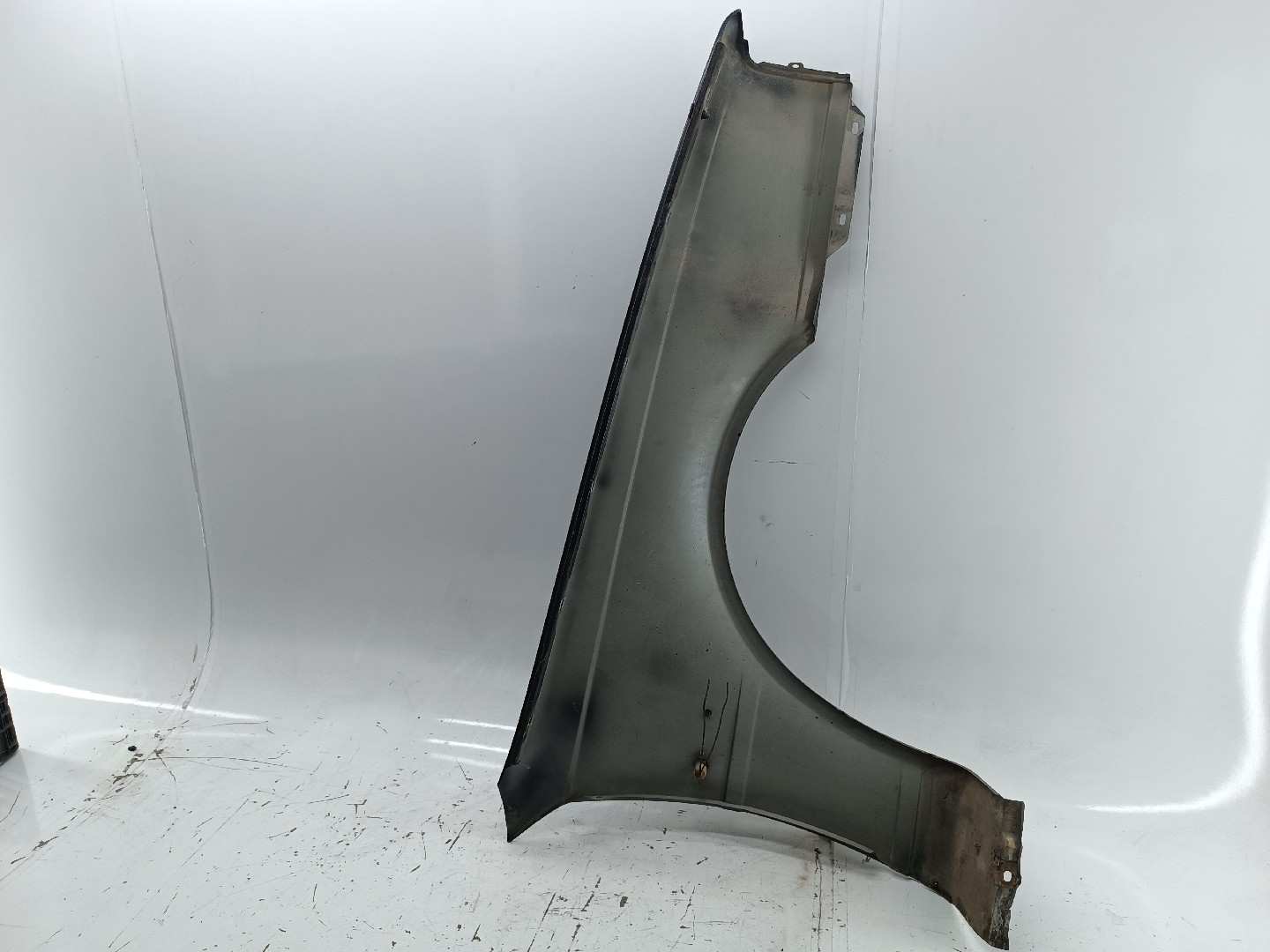 Guarda Lamas Esquerdo VOLVO 440 K (445) | 88 - 96 Imagem-1