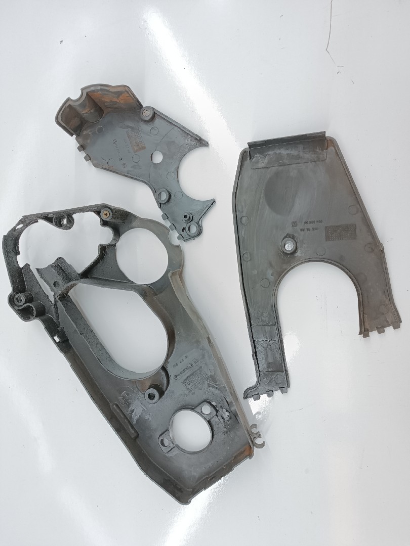 Tampa de distribuição OPEL CORSA A Hatchback (S83) | 82 - 93 Imagem-1