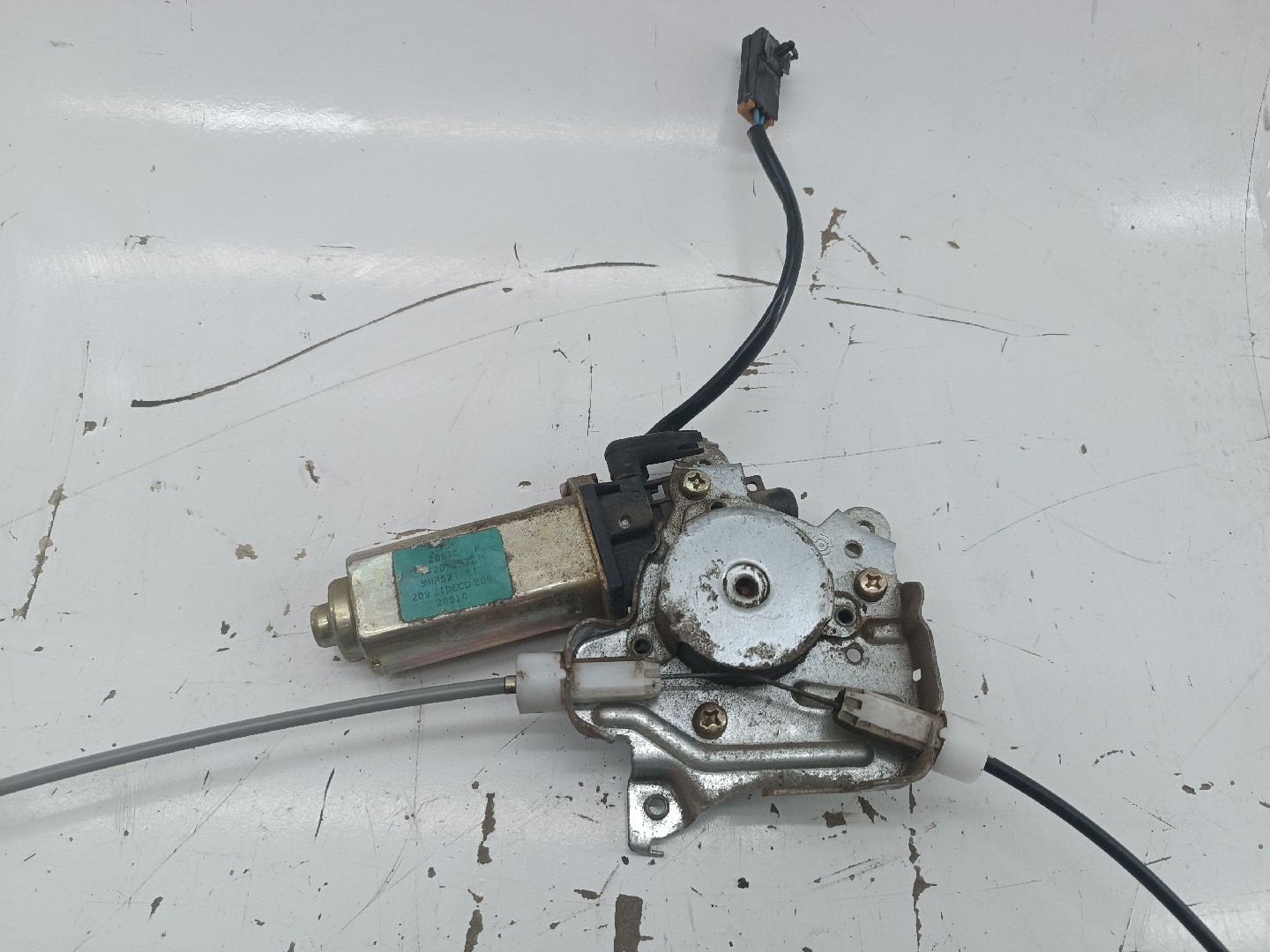 Motor e elevador de vidro trás direito NISSAN NAVARA Camião de plataforma/chassis (D22) | 97 -  Imagem-4