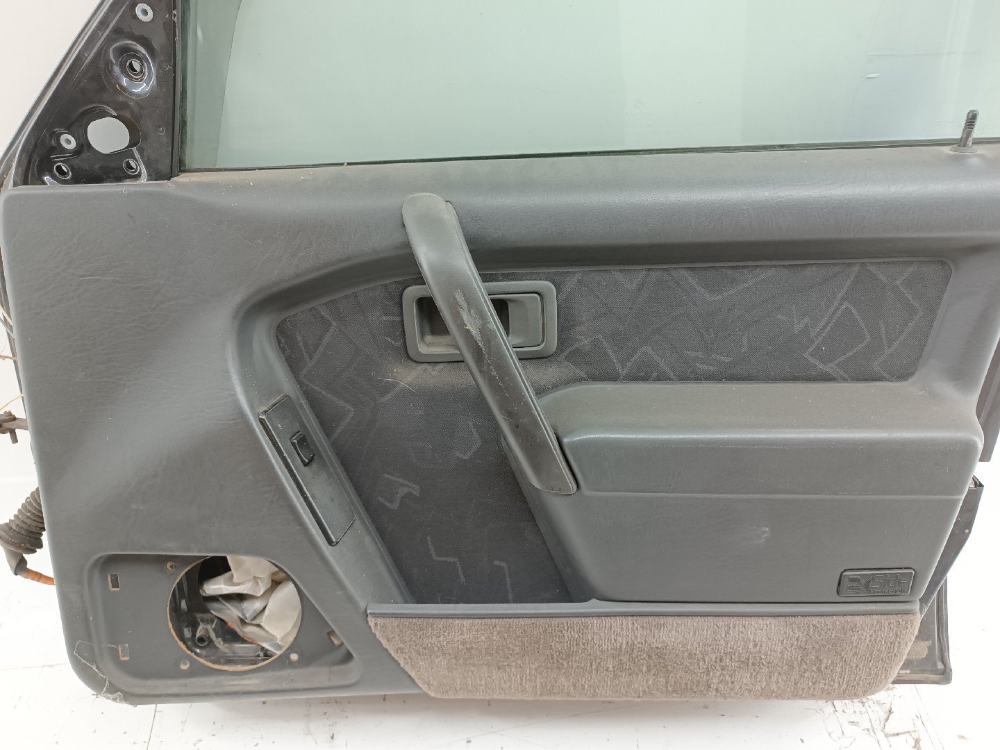 Porta Frente Direita VOLVO 460 L (464) | 88 - 96 Imagem-1