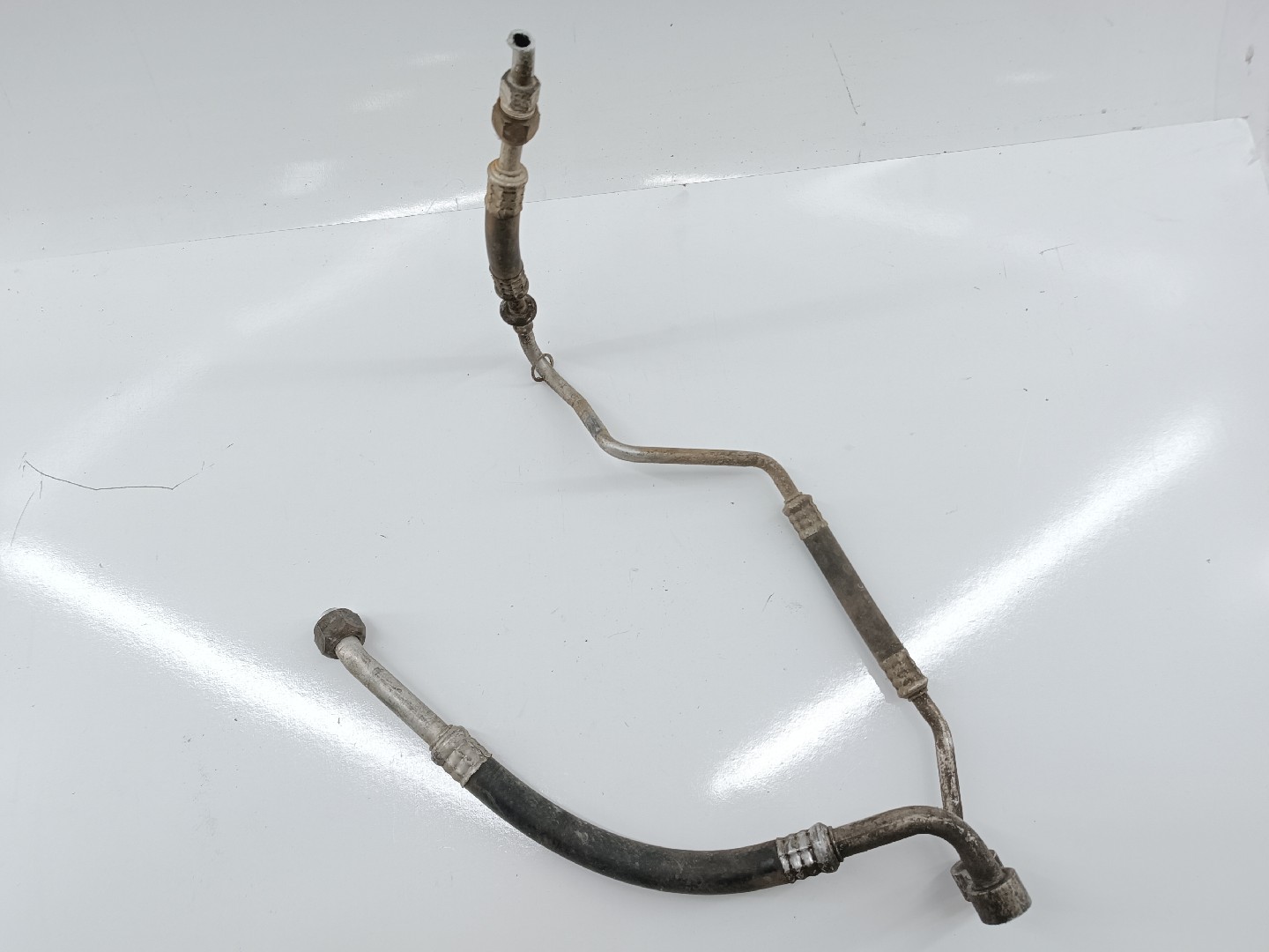 Tubo de Ar Condicionado VOLVO 460 L (464) | 88 - 96