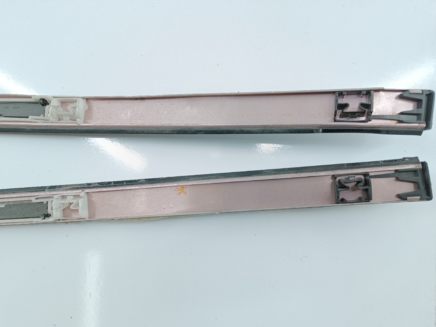 Friso do Tejadilho PEUGEOT 207 (WA_, WC_) | 06 - 15