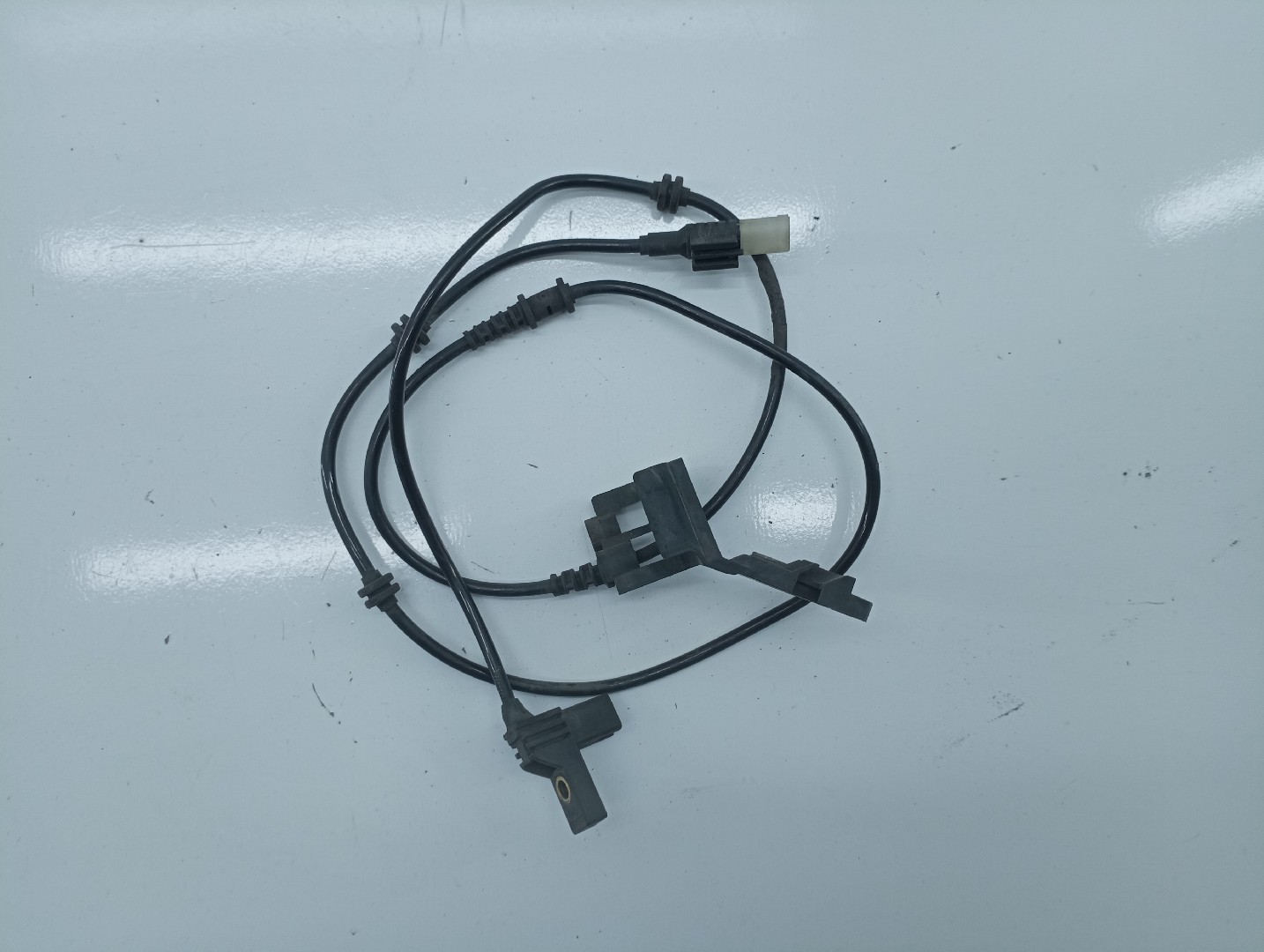 Sensor ABS Frente Direito MERCEDES-BENZ CLA Shooting Brake (X117) | 15 - 19 Imagem-4