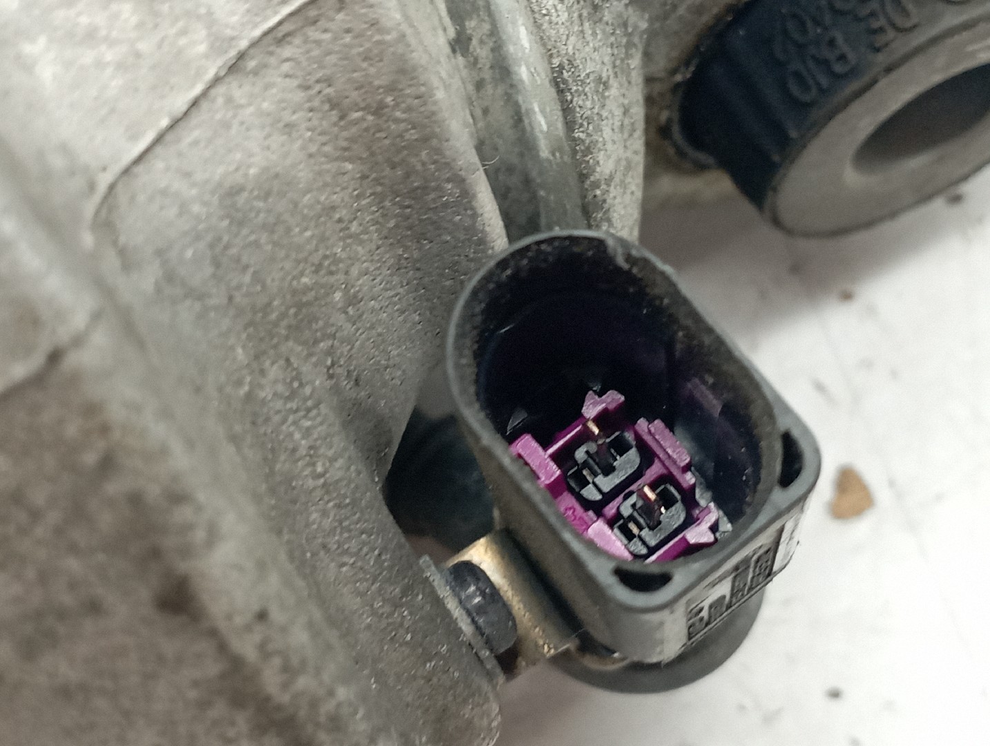 Topo de suspensão AUDI R8 (422, 423) | 07 - 15 Imagem-4