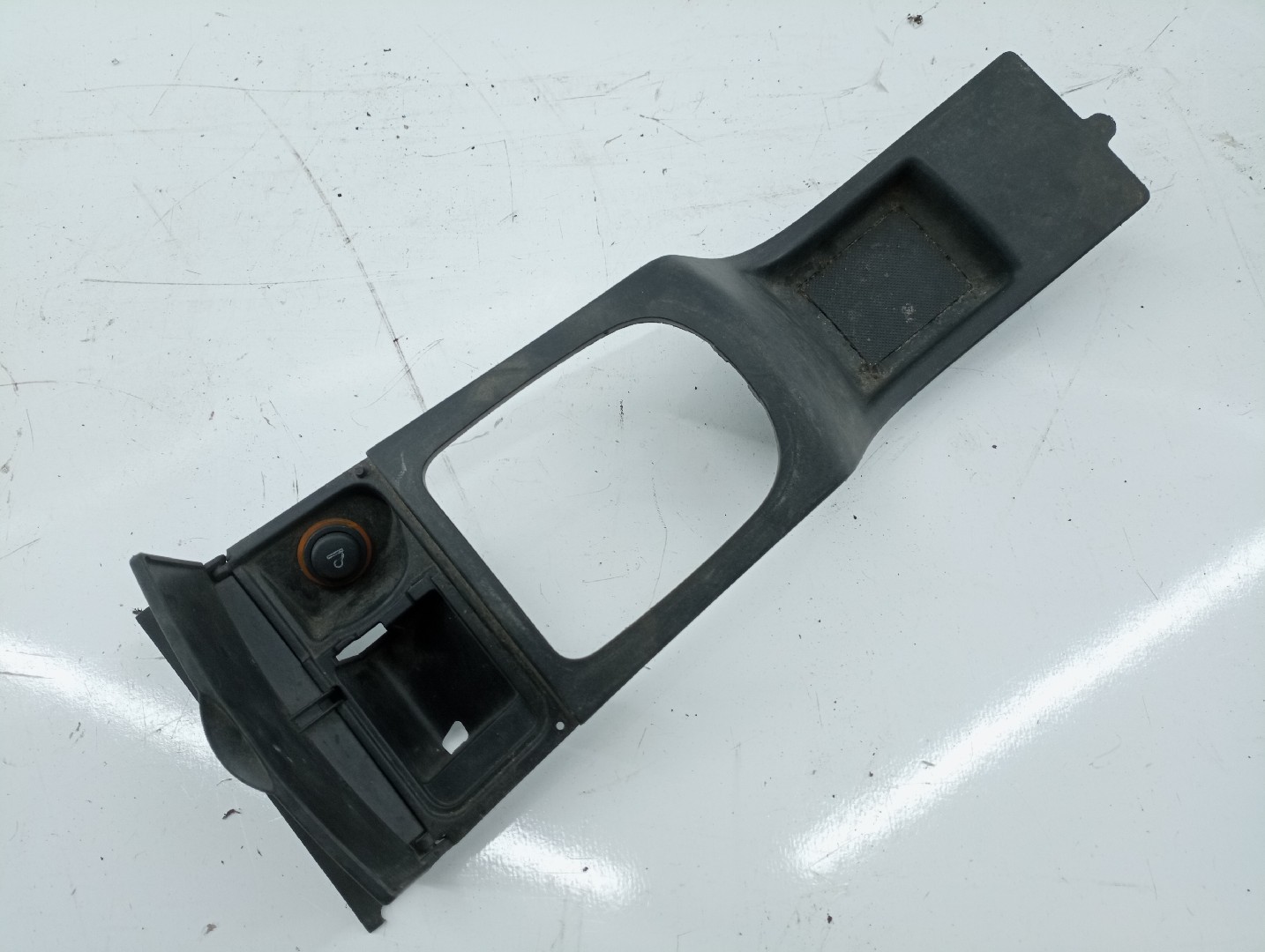 Consola Central PEUGEOT 207 (WA_, WC_) | 06 - 15 Imagem-1