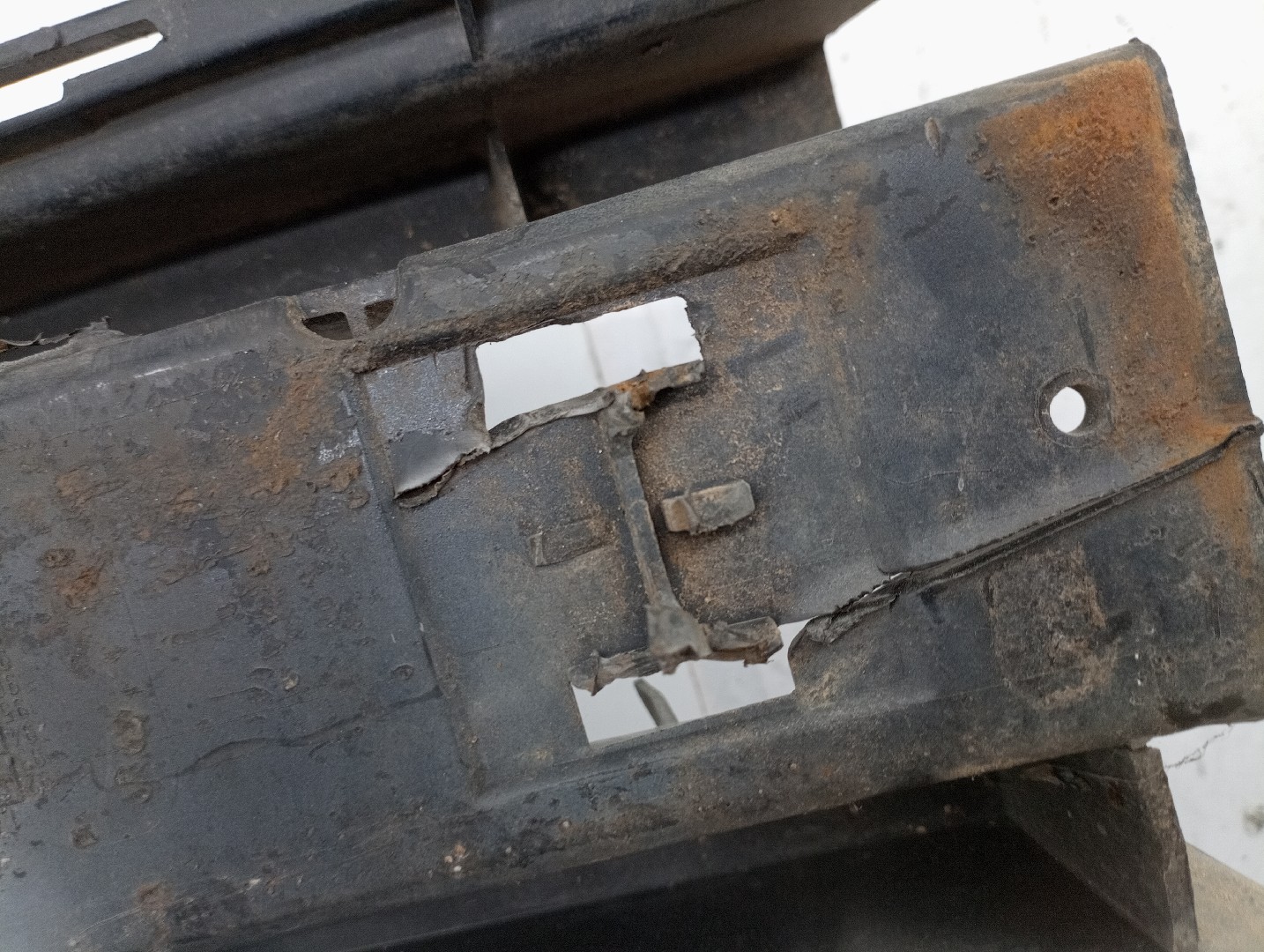 Reforço Para choques Frente VOLVO 440 K (445) | 88 - 96 Imagem-4