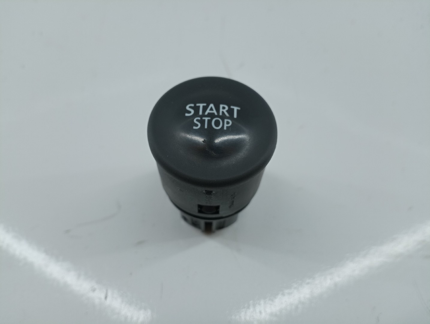 Interruptor Start stop RENAULT SCÉNIC II (JM0/1_) | 03 - 10