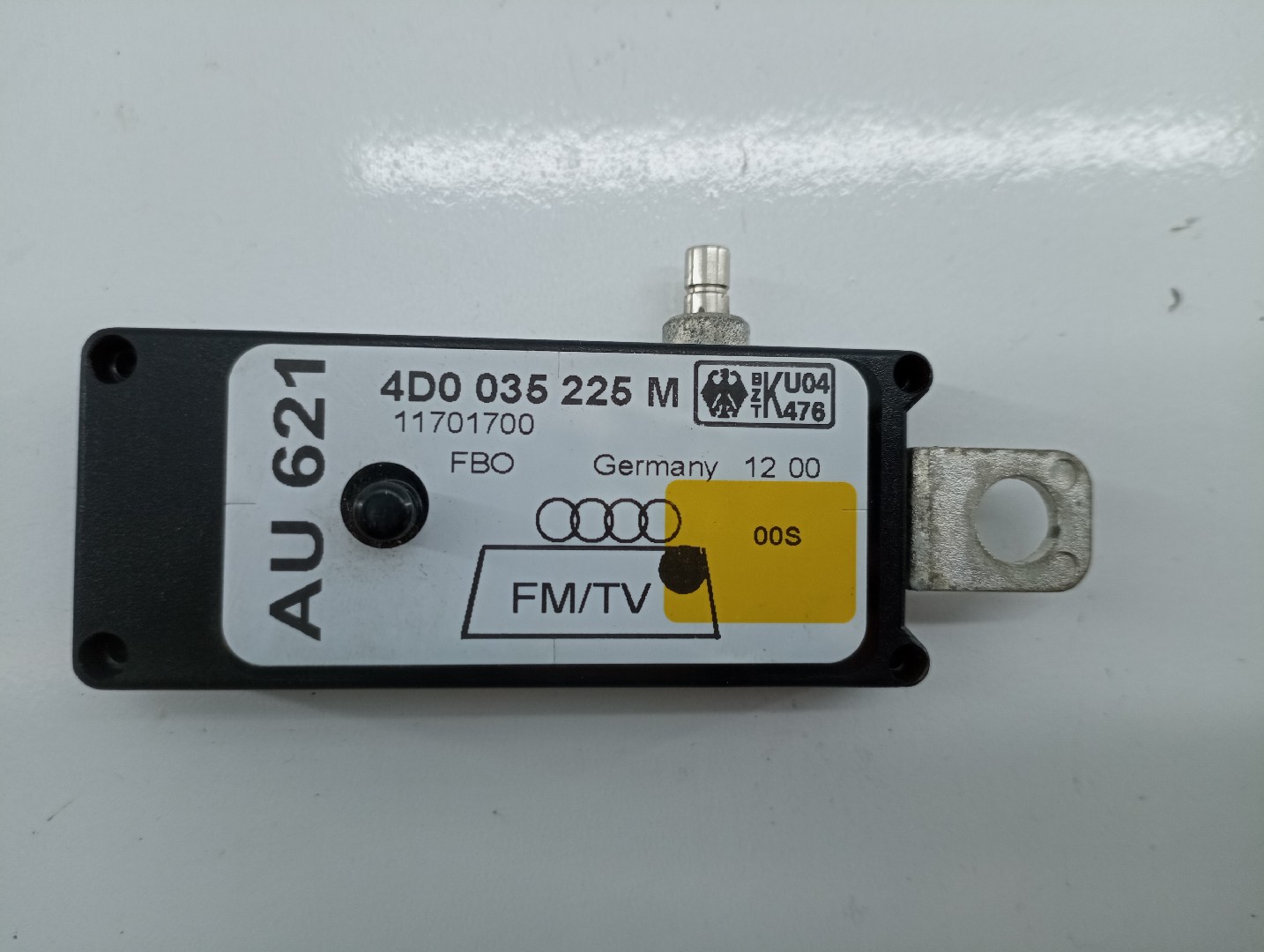Amplificador de antena AUDI A8 (4D2, 4D8) | 94 - 05
