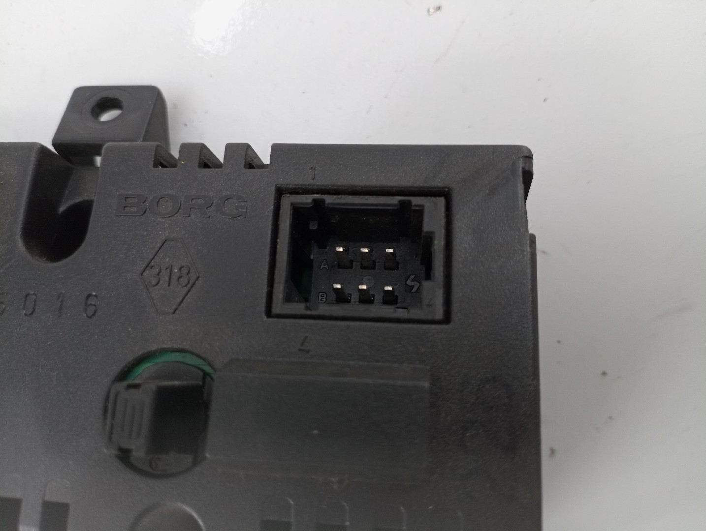 Display Tablier Central RENAULT LAGUNA I (B56_, 556_) | 93 - 02 Imagem-4